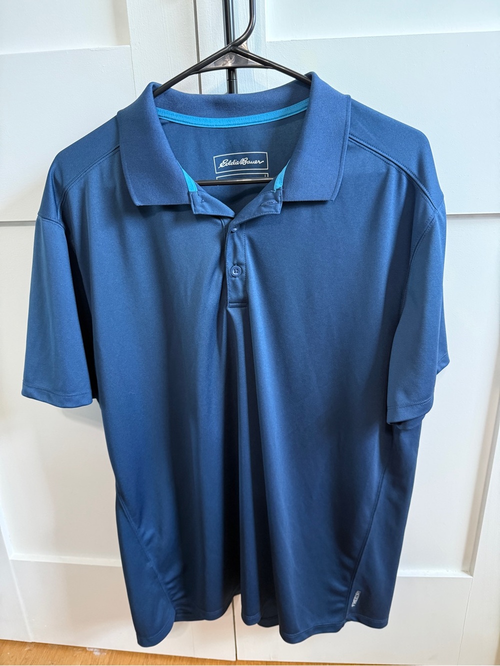 Eddie Bauer Men's Dark Blue Performance Polo